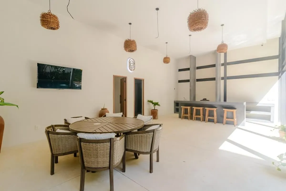 Near Beach New Ximbal Tulum 4 Guest Pool Fast Wifi 墨西哥